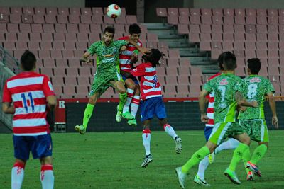 La Hoya Lorca derrotó al Granada B en un disputado partido