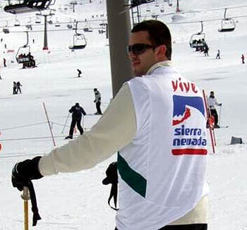 Filip Videnov difrutó de un día de esquí en Sierra Nevada