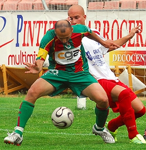 Thierry volvió al Granada Atlético y fue titular (ARCHIVO)