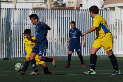Infantiles en pleno partido 