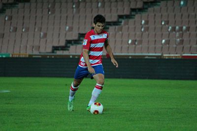Adolfo vuelve a una convocatoria del Granada B (JM ROMERO)