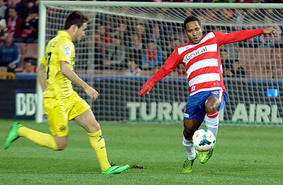 El Granada consiguió un importante triunfo sobre el Villarreal (J. M. BALDOMERO)