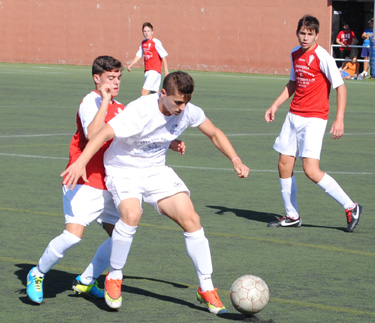 El equipo cadete lucha por la salvación 