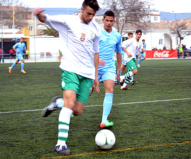 Un empate y dos derrotas el balance de los cadetes granadinos (LÁZARO)
