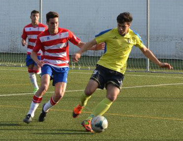 El Granada CF ante otro rival `Amarillo`. (LÁZARO)