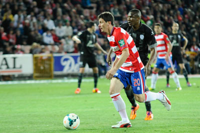 Piti estuvo muy activo en su reaparición contra el Levante (BALDOMERO)