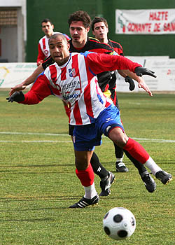 Pereira pugna por el cuero (JESÚS HURTADO)