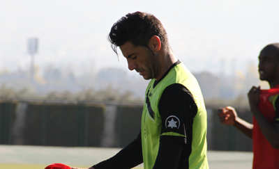 Riki se retira tras el entrenamiento (GRJ)