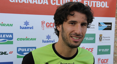 Mainz atiende a los medios tras el entrenamiento (GRJ)