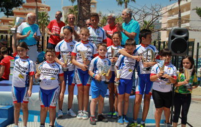 Podios locales en la prueba ciclista 