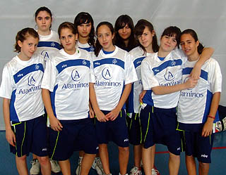 Jugadoras de los equipos infantil y cadete motrileños