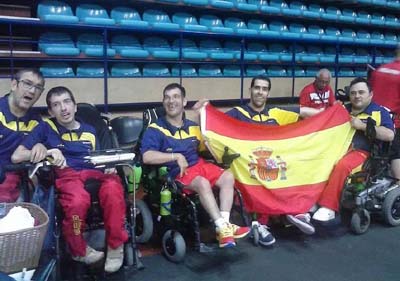 Manolo Martín junto a sus compañeros de equipo 