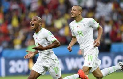 Brahimi celebrando el tanto conseguido ante Corea del Sur 