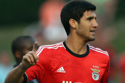 Lisandro López llega al Granada en calidad de cedido (O JOGO)