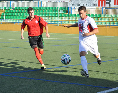 Guadix y Atarfe empataron en el primer partido de la temporada 