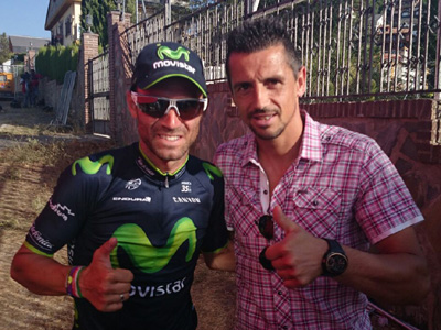 Roberto junto a Alejandro Valverde (GRANADA CF)