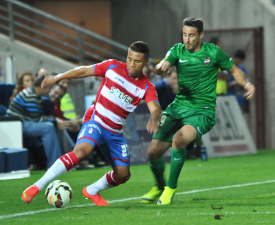 Machís, en un momento del parido frente al Levante (J. M. BALDOMERO)