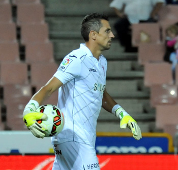 Roberto en una acción de su encuentro número cien (BALDOMERO)