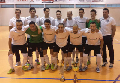 El Peligros FS no pudo comenzar con victoria 