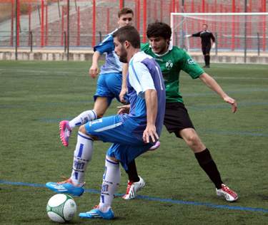 El At. Monachil ganó su duelo ante el Gabia CF (MANU LÓPEZ)