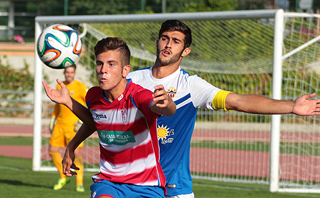 El Granada B no realizó un buen encuentro ante los almerienses (JOSÉ M. ROMERO)