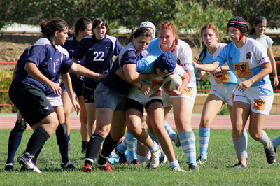Lance del primer encuentro de la temporada para el Uni femenino (S. Rico Fonteyne))