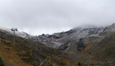Sierra Nevada comienza a adquirir un aspecto invernal 
