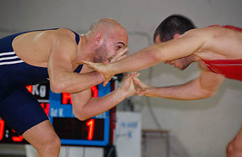 José Antonio Gutiérrez, de azul, en la final ante Airam González (GRJ)