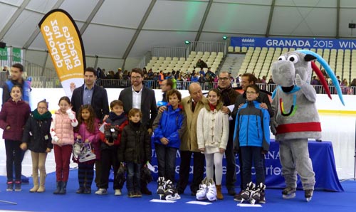 Un momento de la entrega de los premios del concurso de dibujo (GRJ)
