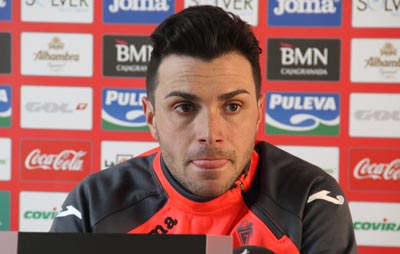 Colunga en un momento de la rueda de prensa (GRJ)