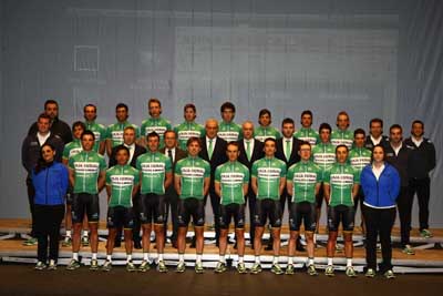 Acto de presentación del equipo ciclista 