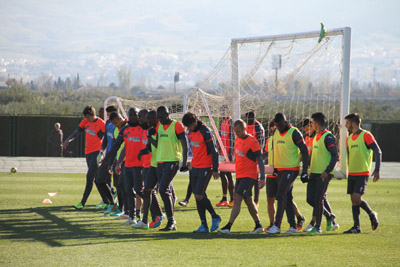 La plantilla regresa mañana al trabajo 