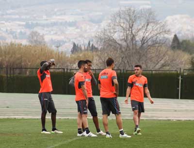 El Granada sigue preparando el choque contra el Eibar 