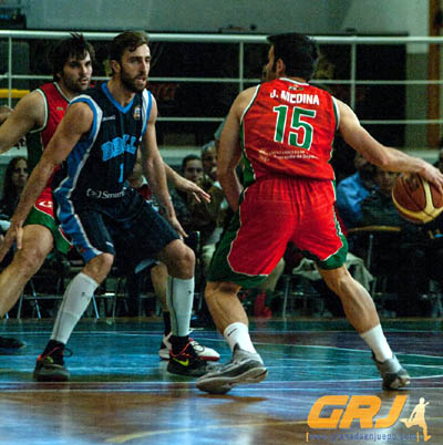 Los rojiverdes mantienen sus opciones de ascenso (ARCHIVO)