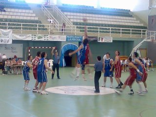 El CB Motril se afianza en el quinto puesto