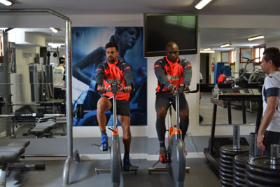 Márquez y Babin han trabajado en el gimnasio (GRANADA CF)