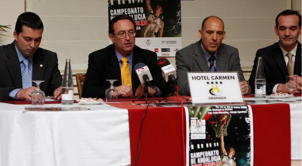 Momento de la presentación del cartel oficial en el Hotel Carmen de Granada