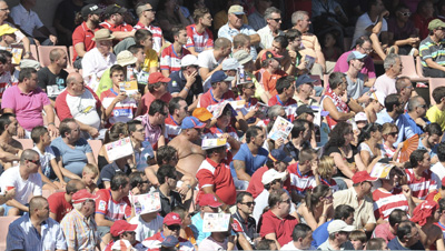 La afición volverá a respaldar al Granada 
