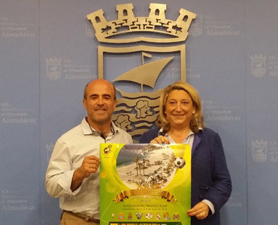 La alcaldesa y el concejal de Deportes presentaron el cartel del evento 