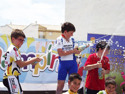 El club ciclista de Almuñécar arranca con fuerza 