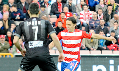 Barral podría vestir de rojiblanco 