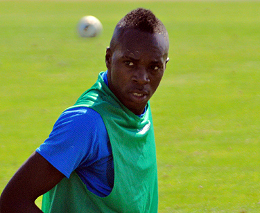 Nyom, que pertenece a Udinese, no tiene ofertas oficiales (GRJ)