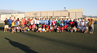 Foto de familia de los participantes en el evento (GRJ)