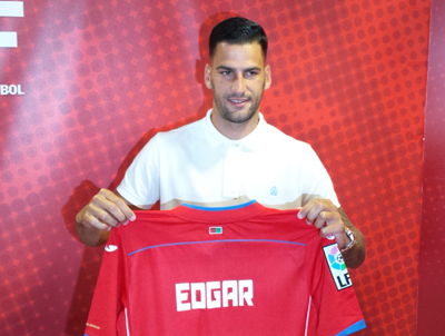 Edgar ya luce de rojiblanco (GRJ)