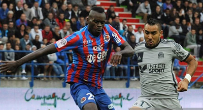 King reforzará el centro de la zaga nazarí 