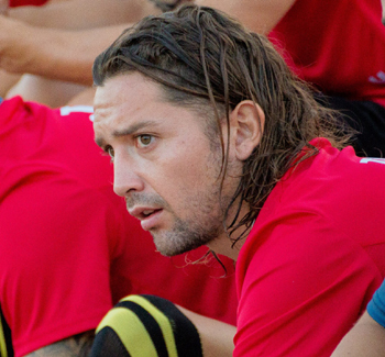 Iturra ya no vestirá la camiseta del Granada (ROMERO)