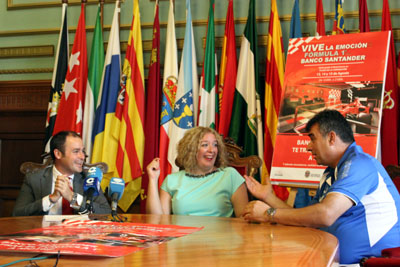 Flor Almón, Francisco Quesada y Emilio García de Motorhome (GRJ)