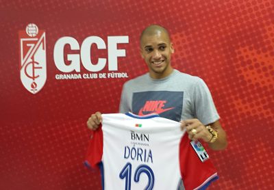 Dória ha posado como rojiblanco (GRJ)