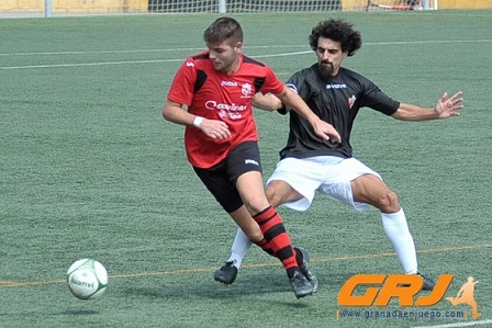 El Cúllar Vega CF será el primero de los nuestros en arrancar la jornada.(LÁZARO) 