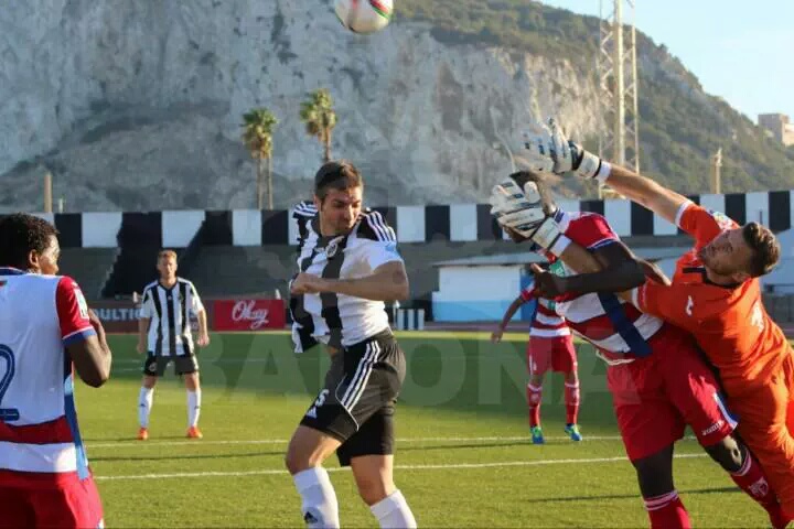 El filial rojiblanco no conoce la derrota esta temporada (Twitter B.Linense)